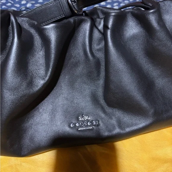 Coach large Faye leather bag - Picture 2 of 11